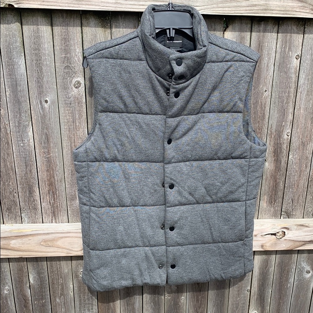 Club Monaco small heavy weight vest!
